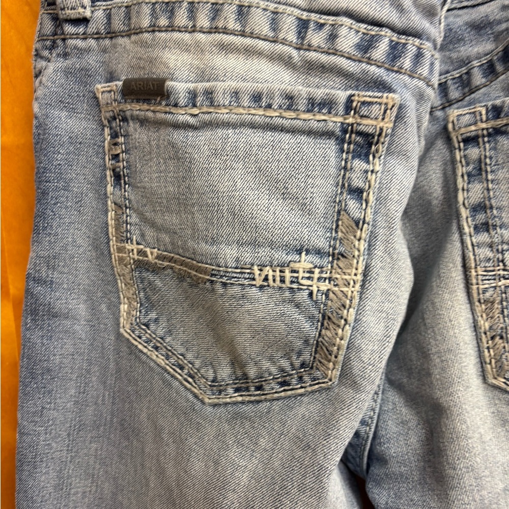 Ariat Light Blue Straight Leg Jeans - Picture 6 of 8